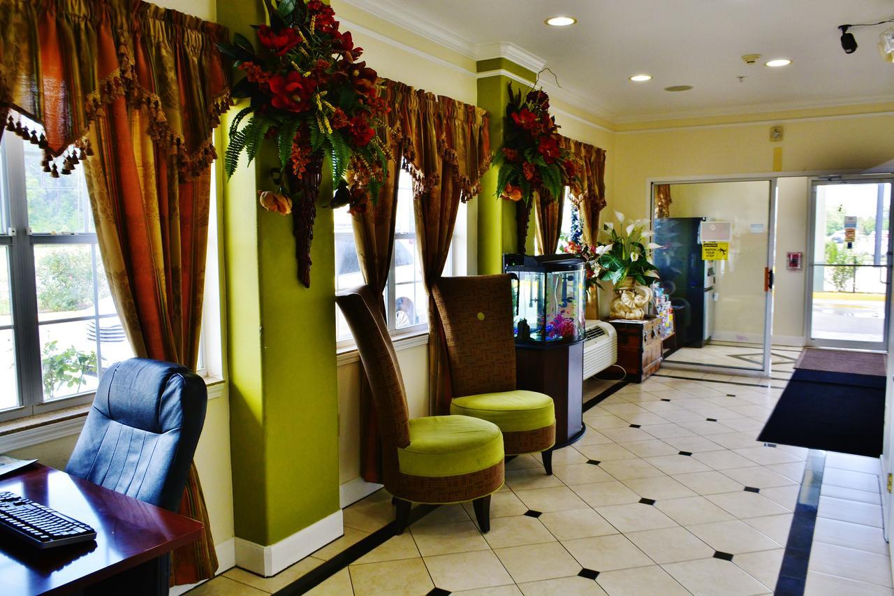 Scottish Inn And Suites Alvin Exteriör bild
